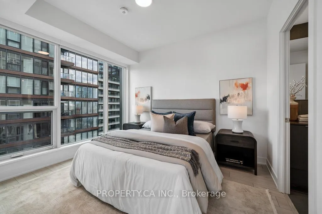 Photo 33 of Unit 3708, 35 Mercer Street, Toronto, Waterfront Communities — HOMEH