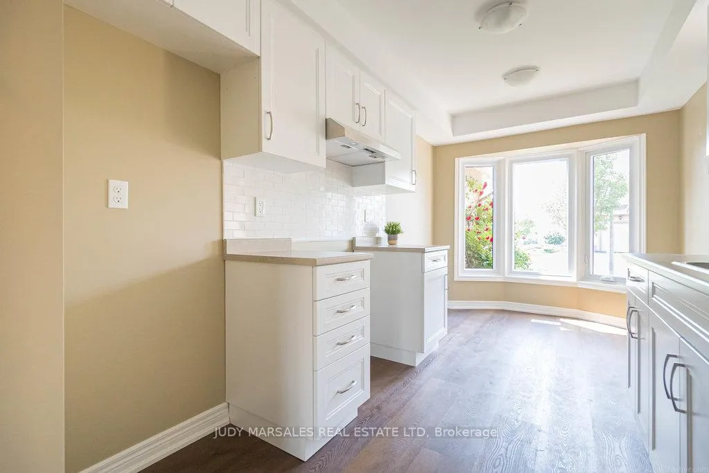 Photo 9 of Unit 19, 503 Highway 8, Hamilton, Stoney Creek — HOMEH