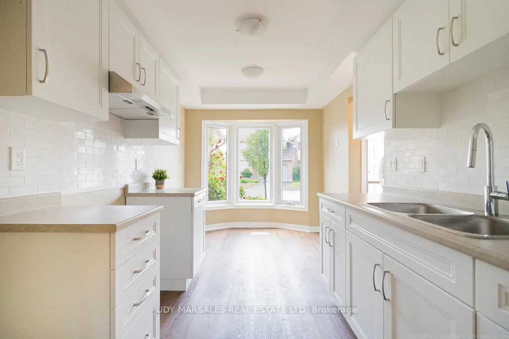 Photo 10 of Unit 19, 503 Highway 8, Hamilton, Stoney Creek — HOMEH