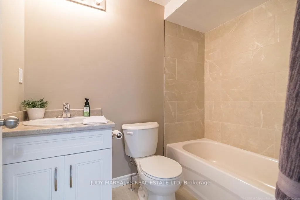 Photo 19 of Unit 19, 503 Highway 8, Hamilton, Stoney Creek — HOMEH