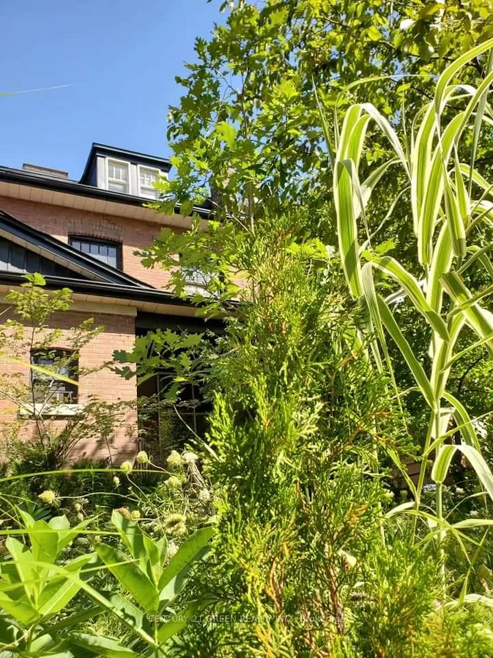 Photo 2 of 54 Sandford Avenue, Toronto, South Riverdale — HOMEH
