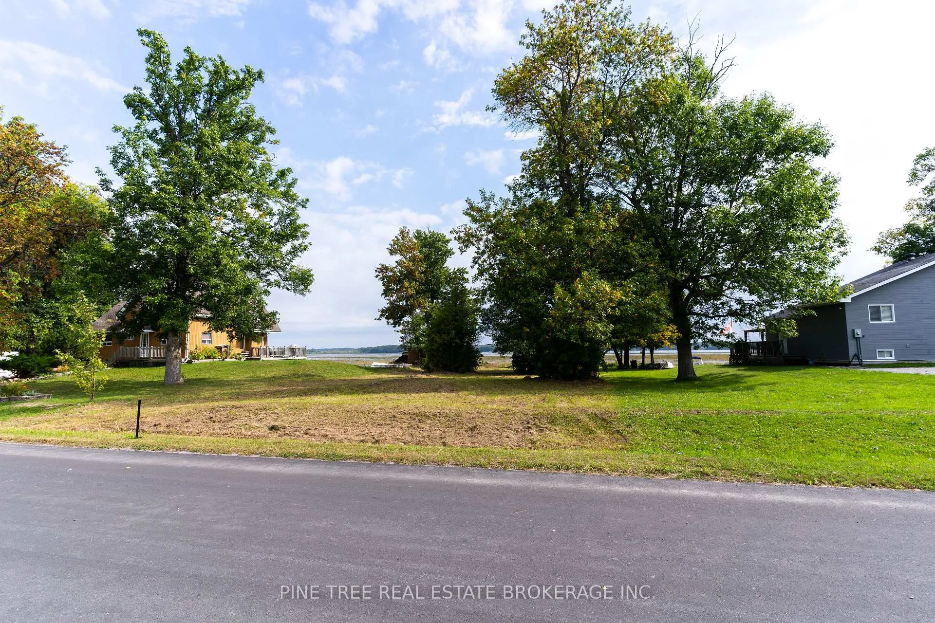 Photo 1 of 4049 Dalrymple Drive, Ramara, Rural Ramara — HOMEH