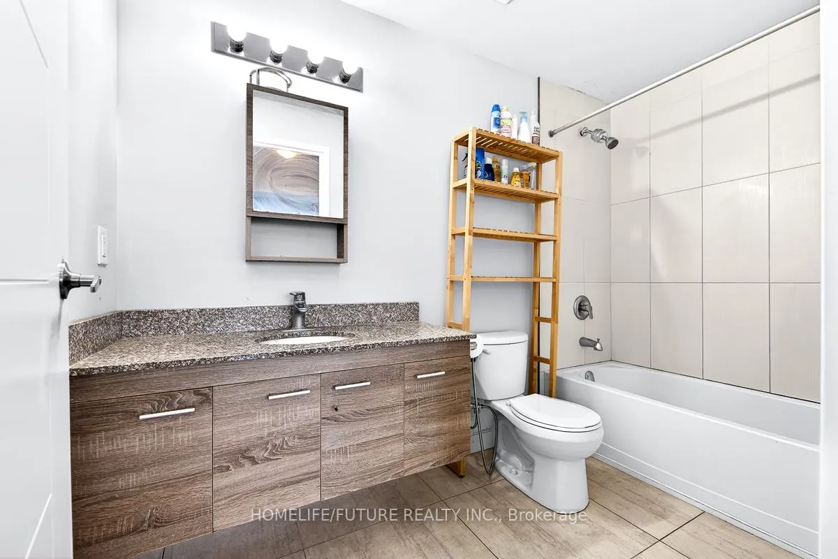 Photo 13 of Unit 1601, 318 Spruce Street, Waterloo — HOMEH