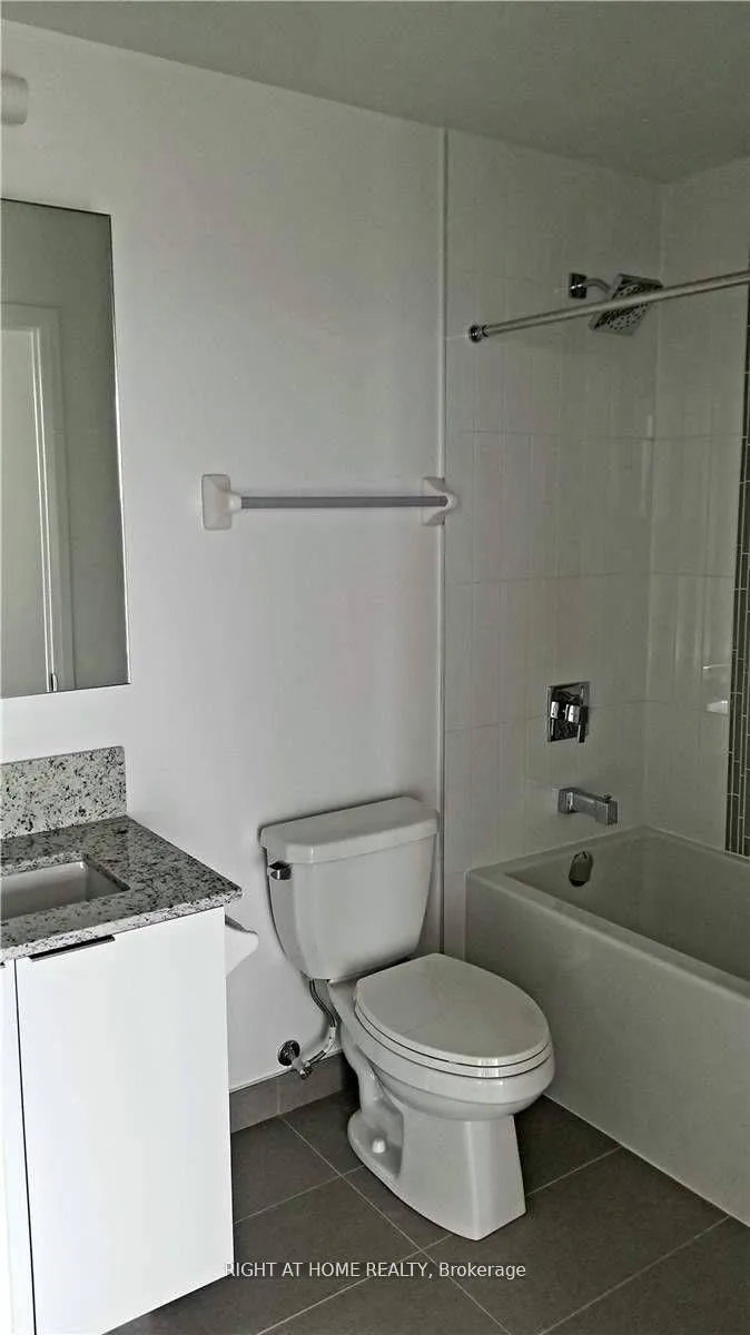 Photo 6 of Unit 417, 99 Eagle Rock Way, Vaughan, Rural Vaughan — HOMEH