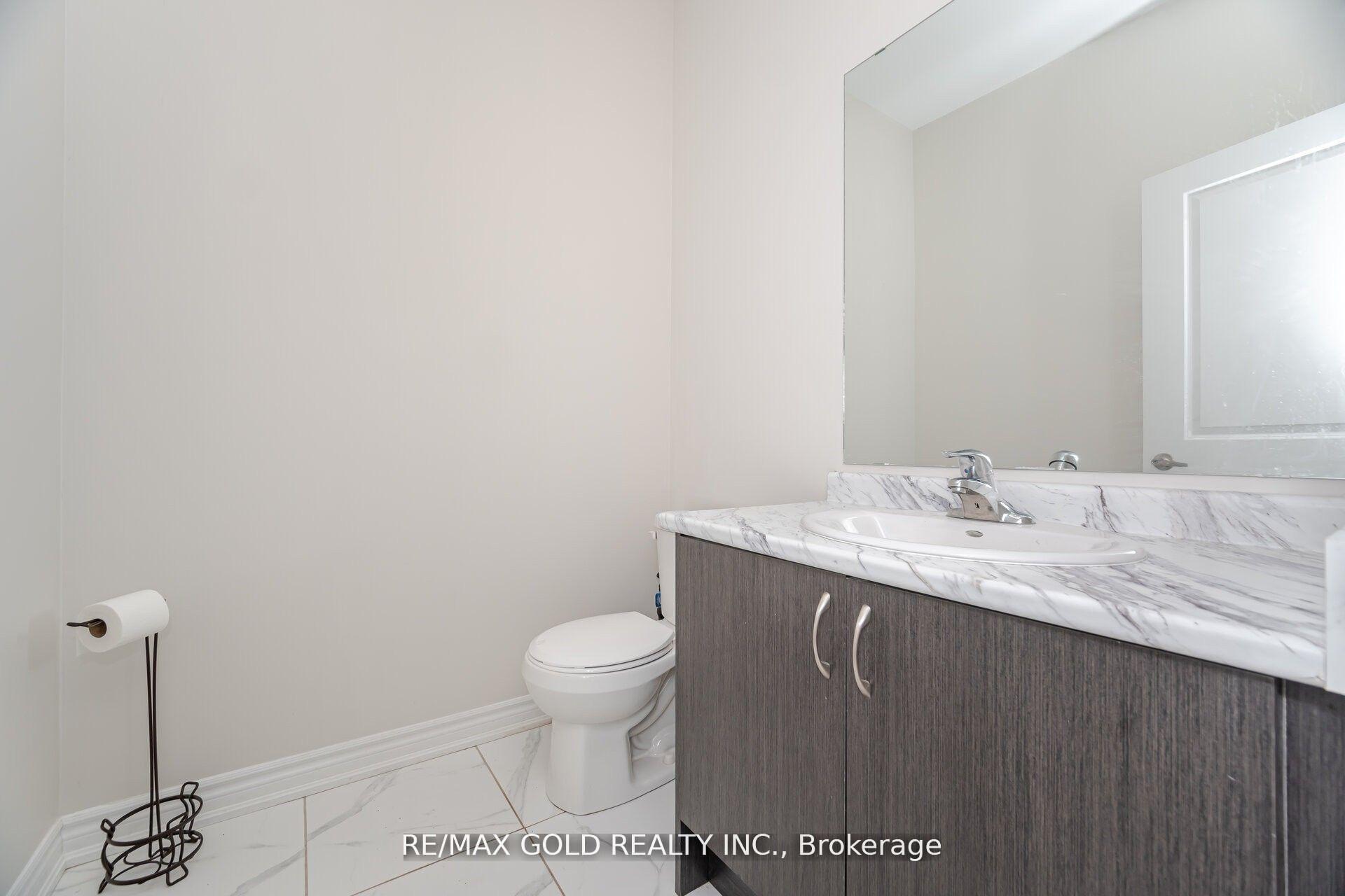 Photo 7 of 50 Prudhoe Terrace, Barrie, Rural Barrie Southeast — HOMEH