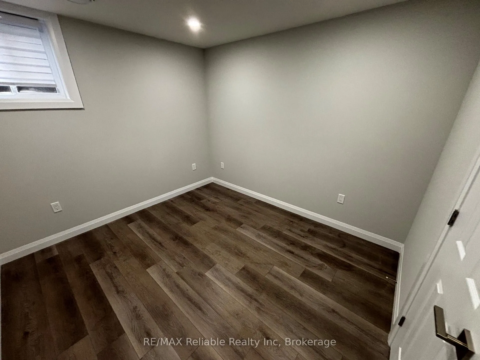 Photo 13 of Unit 102 & 104, 24 Albert Street, Central Huron, Clinton — HOMEH