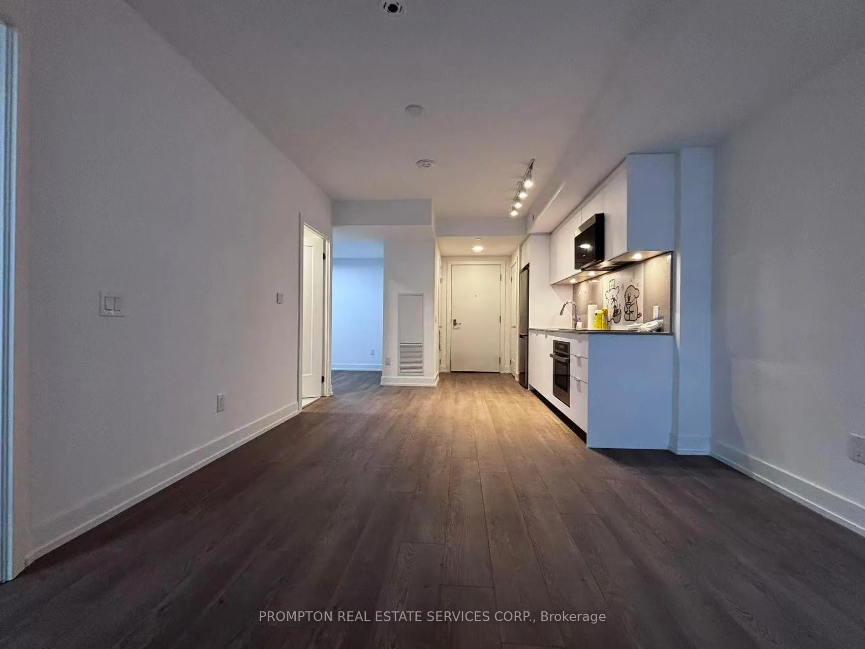 Photo 5 of Unit 305, 9 Clegg Road, Markham, Unionville — HOMEH