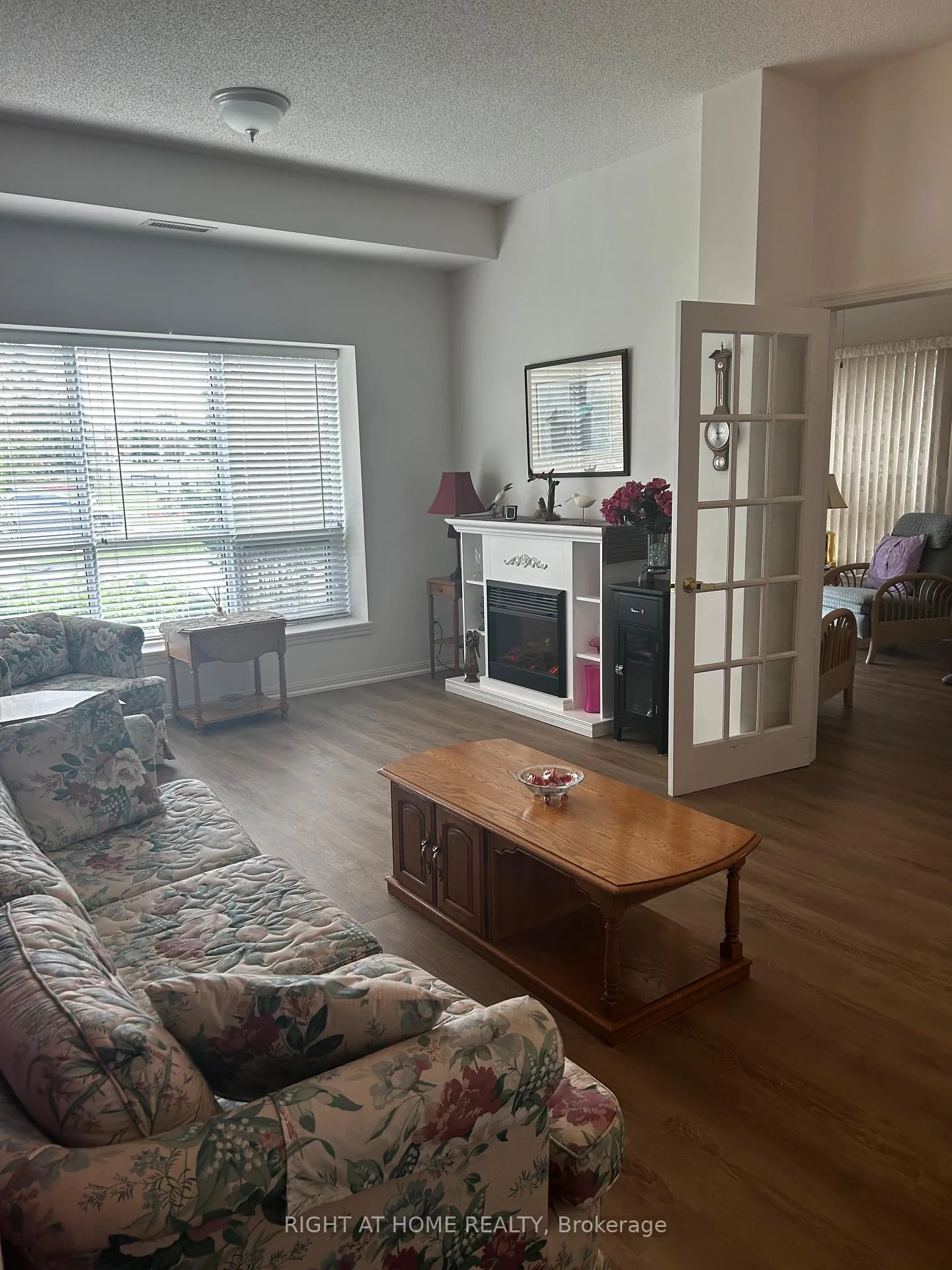 Photo 37 of Unit 104, 90 Dean Avenue, Barrie, Painswick South — HOMEH