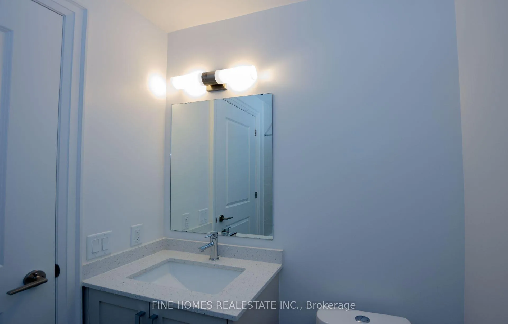 Photo 8 of Unit 206, 10 Gatineau Drive, Vaughan, Beverley Glen — HOMEH