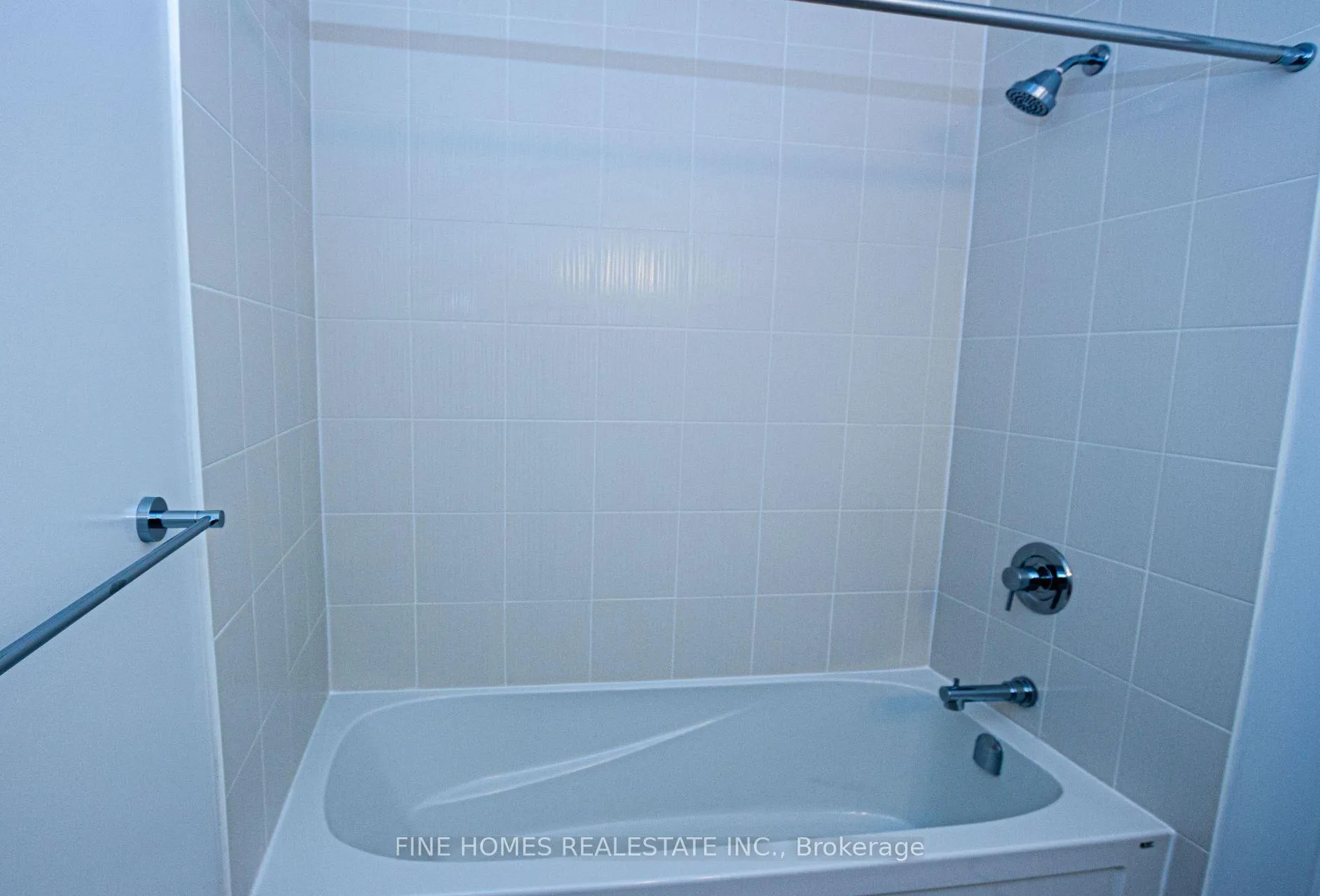 Photo 9 of Unit 206, 10 Gatineau Drive, Vaughan, Beverley Glen — HOMEH