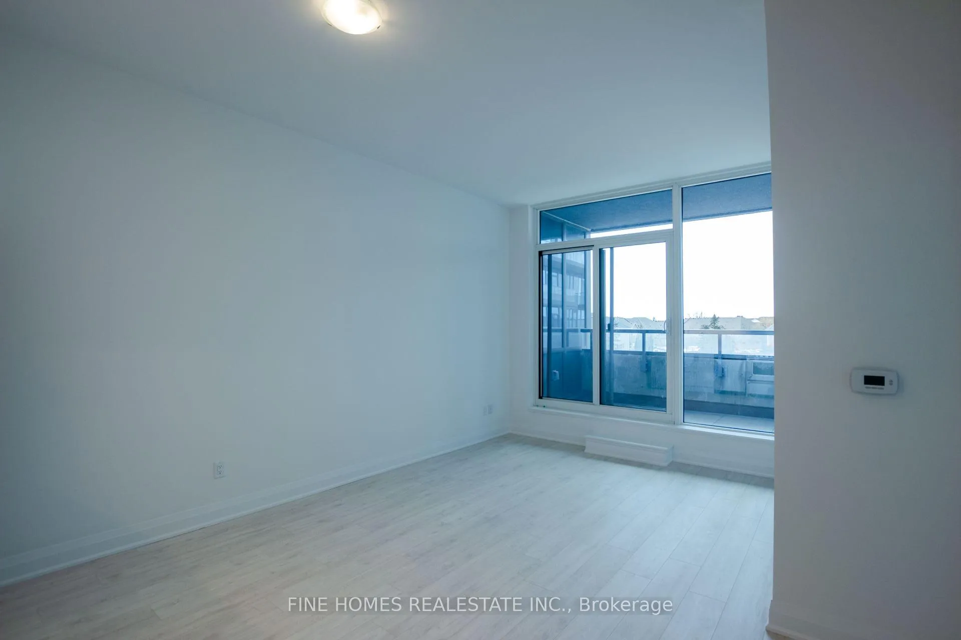 Photo 11 of Unit 206, 10 Gatineau Drive, Vaughan, Beverley Glen — HOMEH