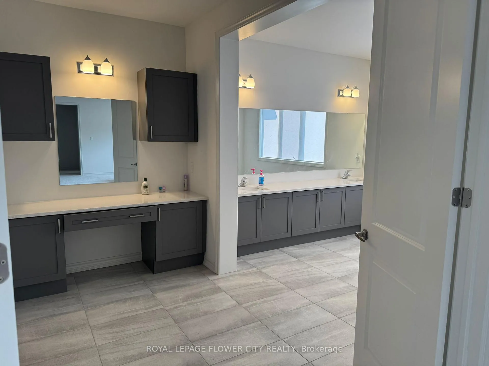 Photo 15 of 32 Twinleaf Crescent, Adjala-Tosorontio, Colgan — HOMEH