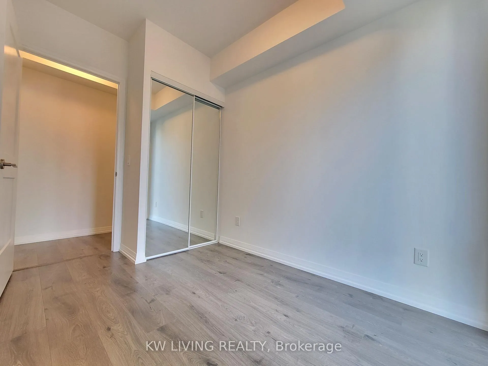 Photo 10 of Unit 2809, 8 Widmer Street, Toronto, Waterfront Communities — HOMEH