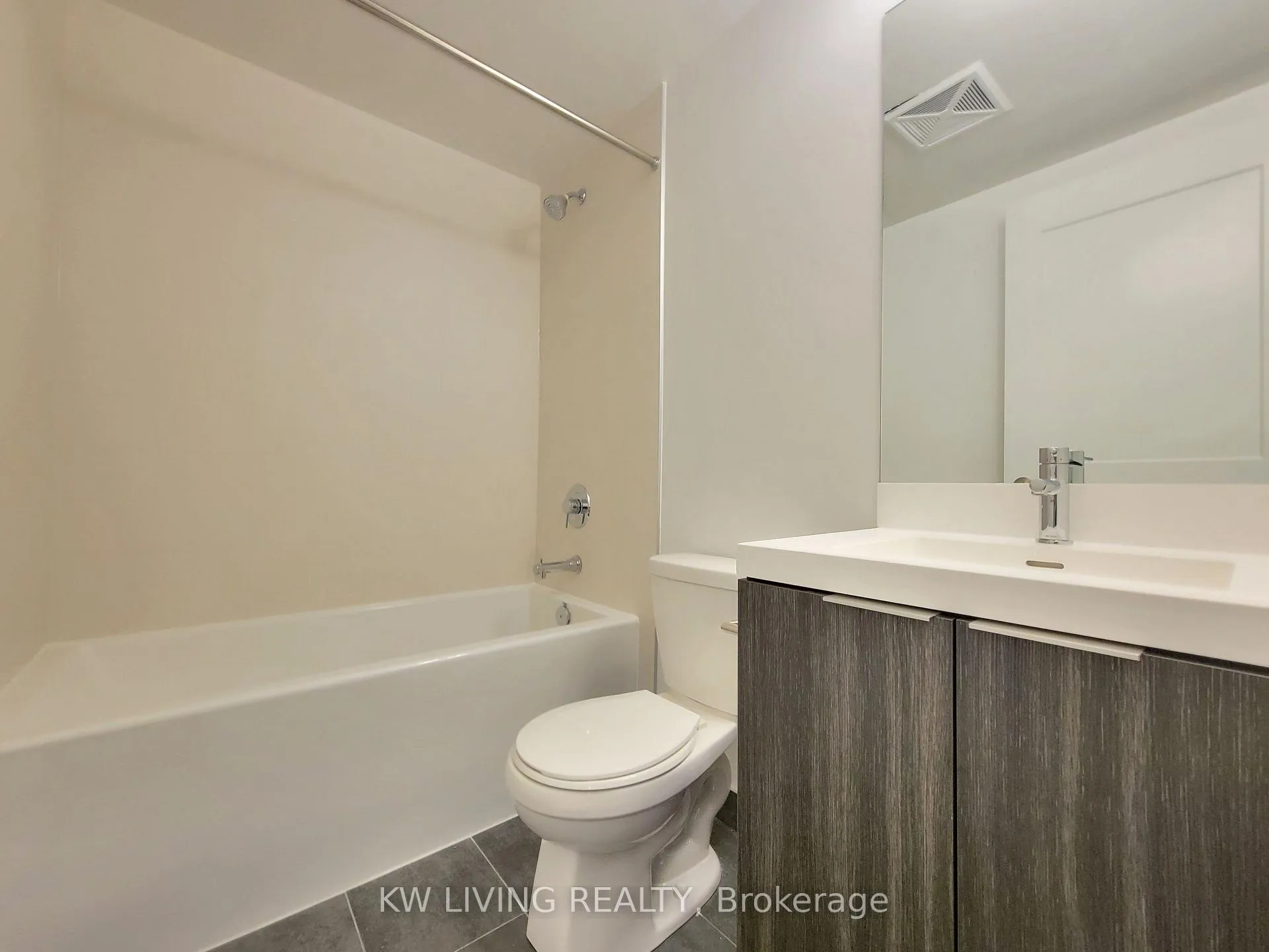 Photo 13 of Unit 2809, 8 Widmer Street, Toronto, Waterfront Communities — HOMEH