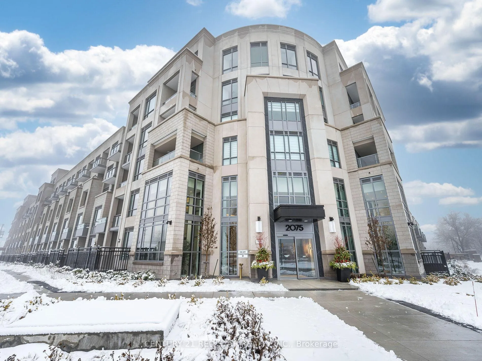 Photo 1 of Unit 119, 2075 King Road, King, King City — HOMEH