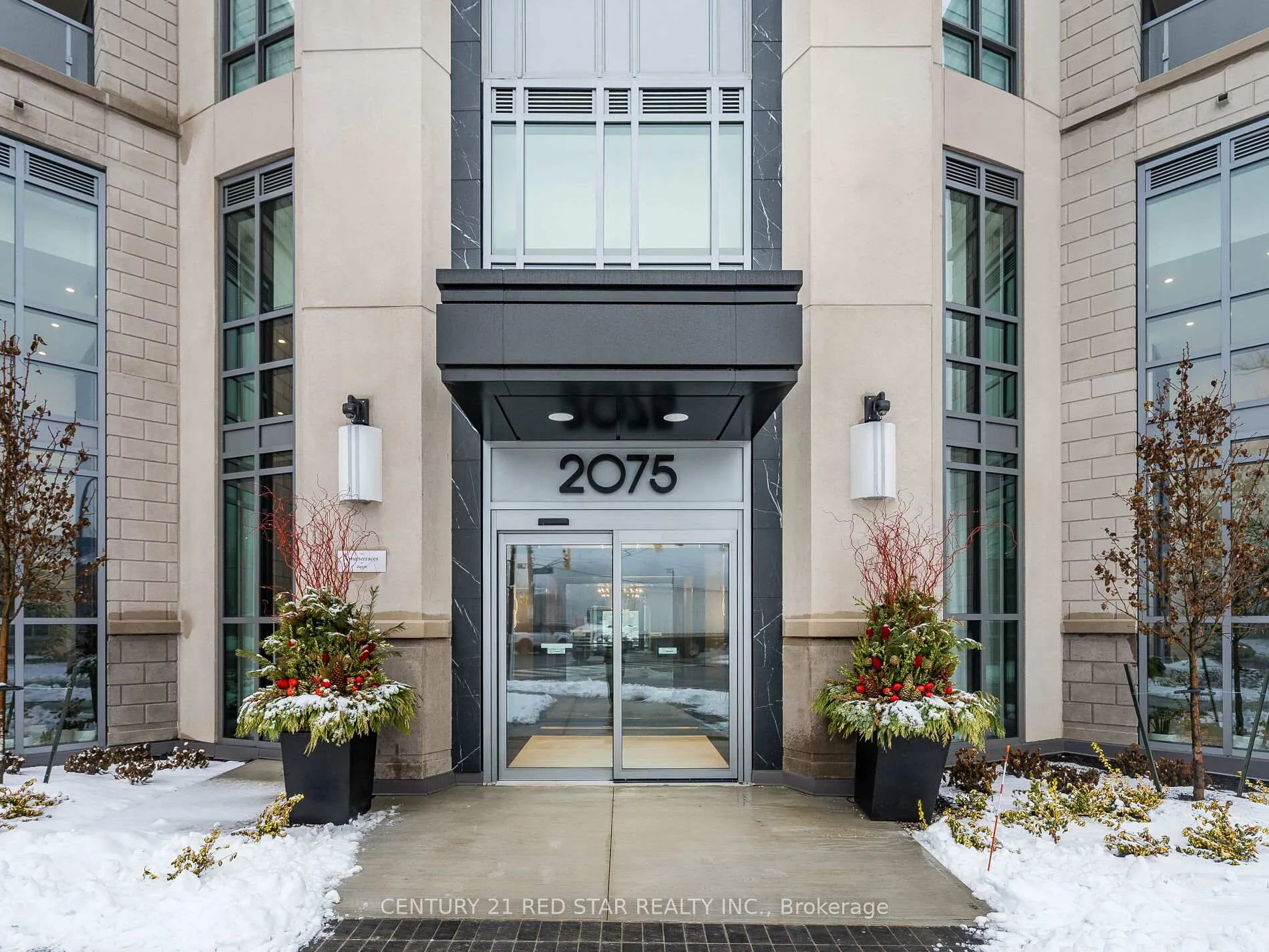 Photo 3 of Unit 119, 2075 King Road, King, King City — HOMEH