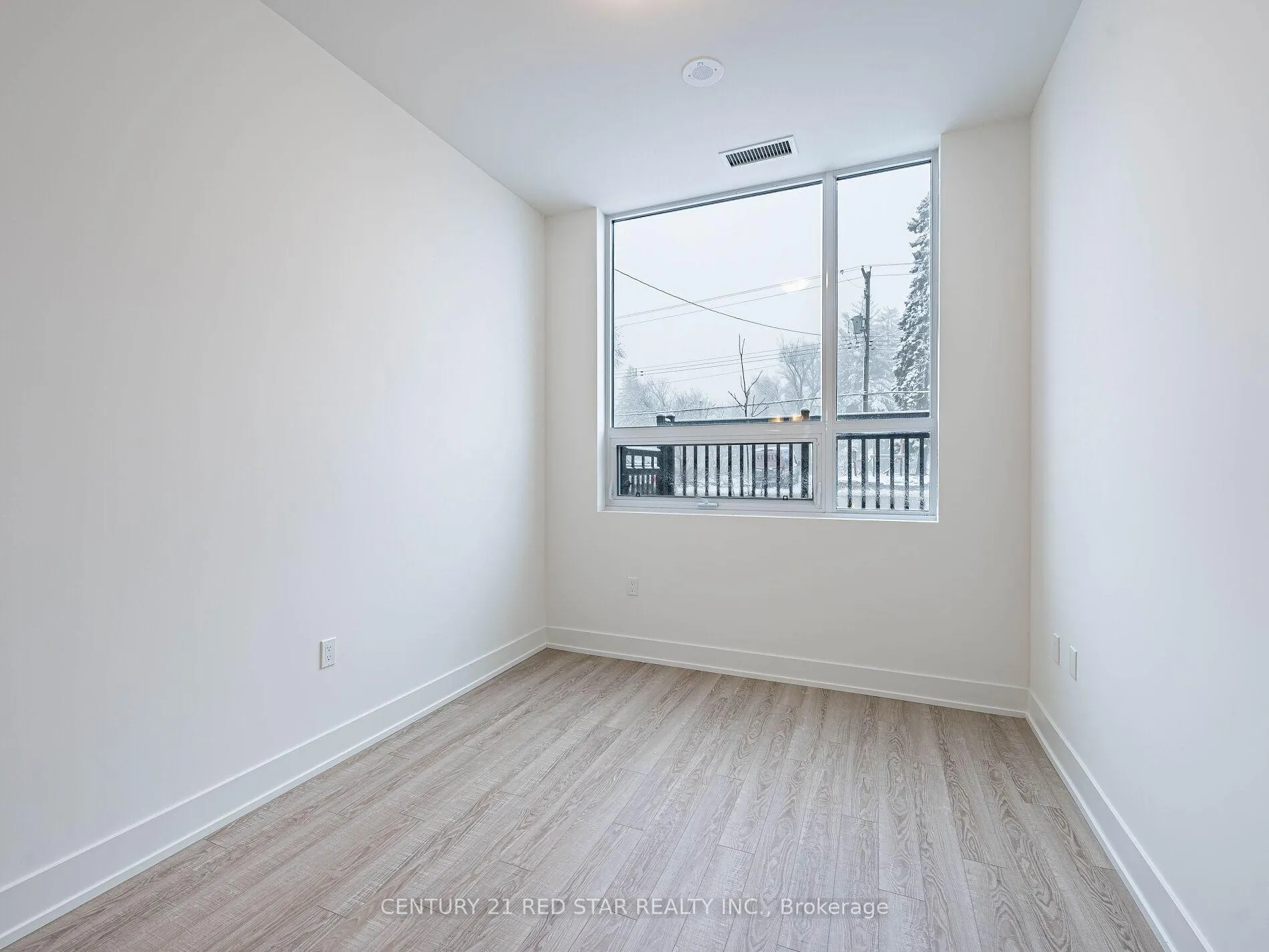 Photo 20 of Unit 119, 2075 King Road, King, King City — HOMEH
