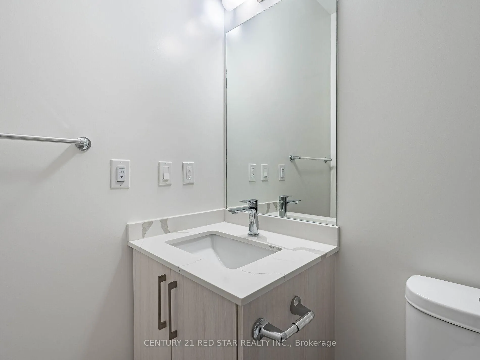 Photo 31 of Unit 119, 2075 King Road, King, King City — HOMEH