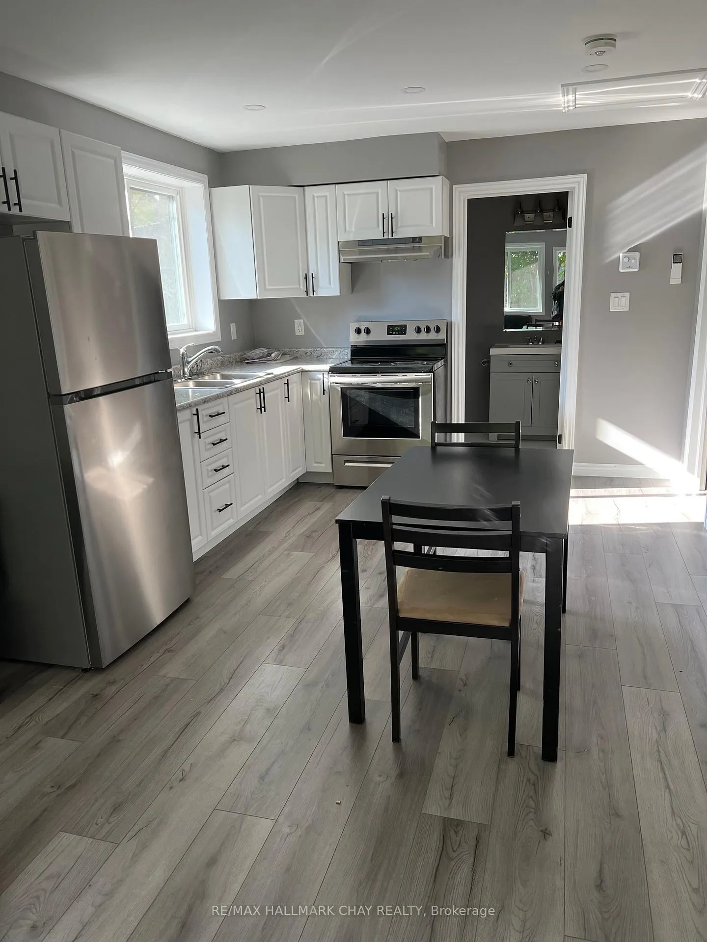 Photo 17 of Unit 1, 2, C, 12 Dufferin Street, Barrie, Sanford — HOMEH