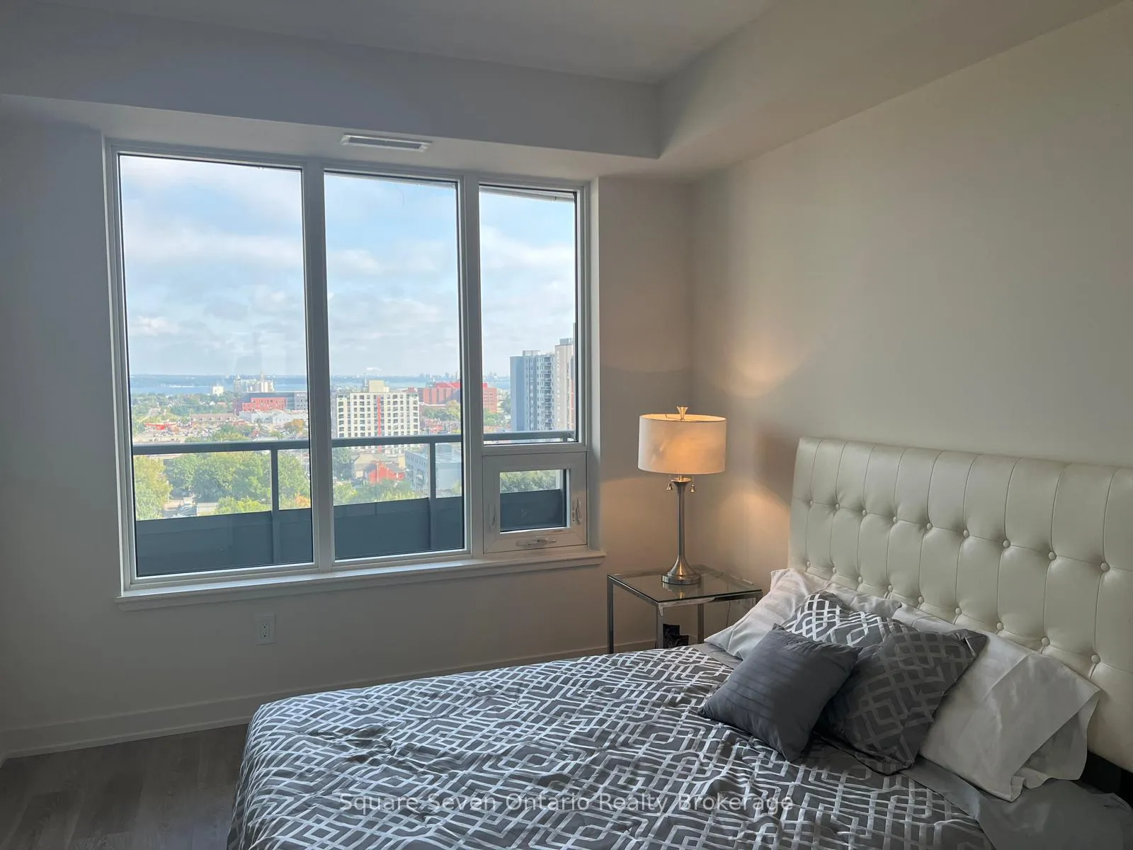 Photo 7 of Unit 1301, 212 King William Street, Hamilton, Beasley — HOMEH