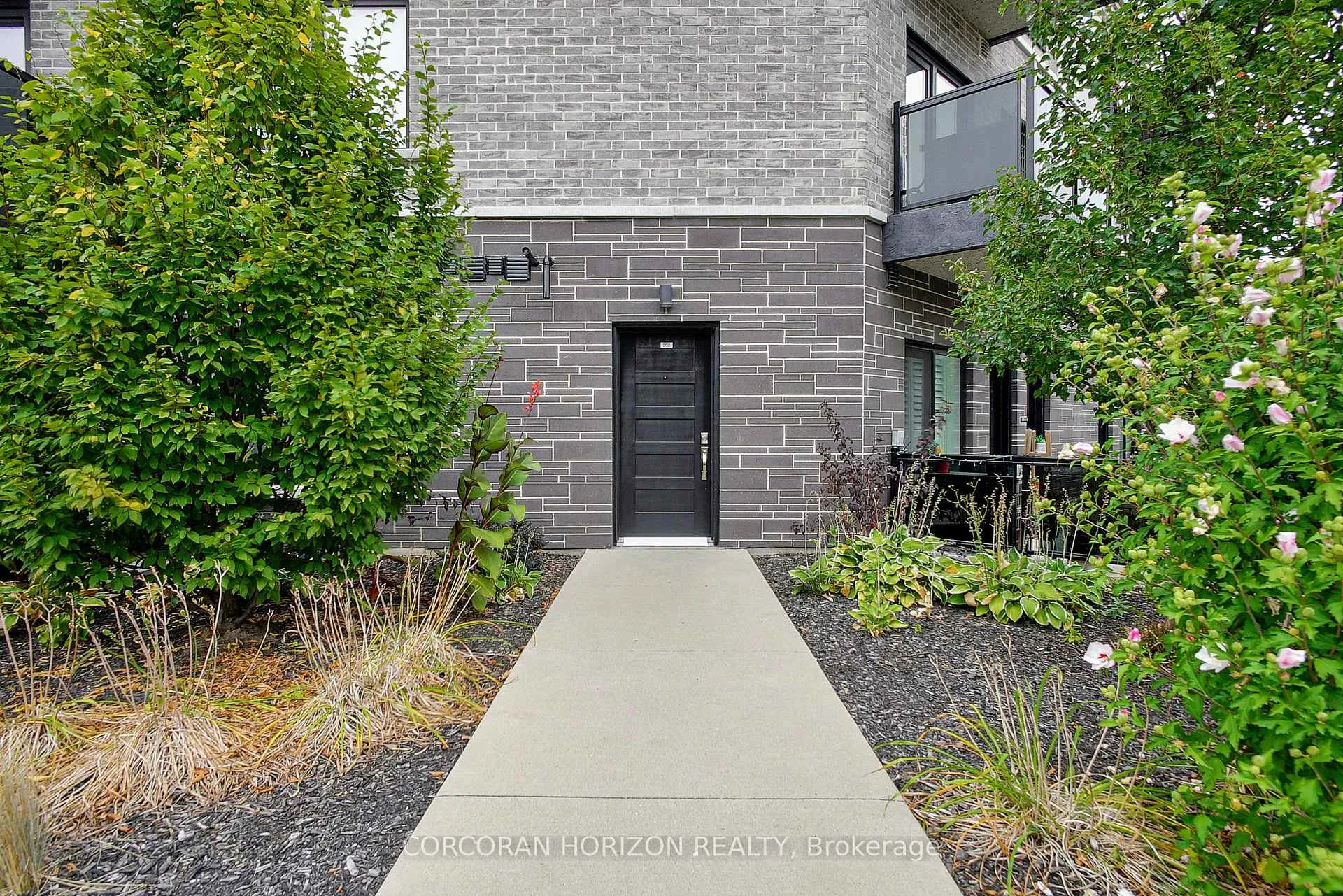 Photo 2 of Unit 302, 234 Heiman Street, Kitchener, Southdale — HOMEH