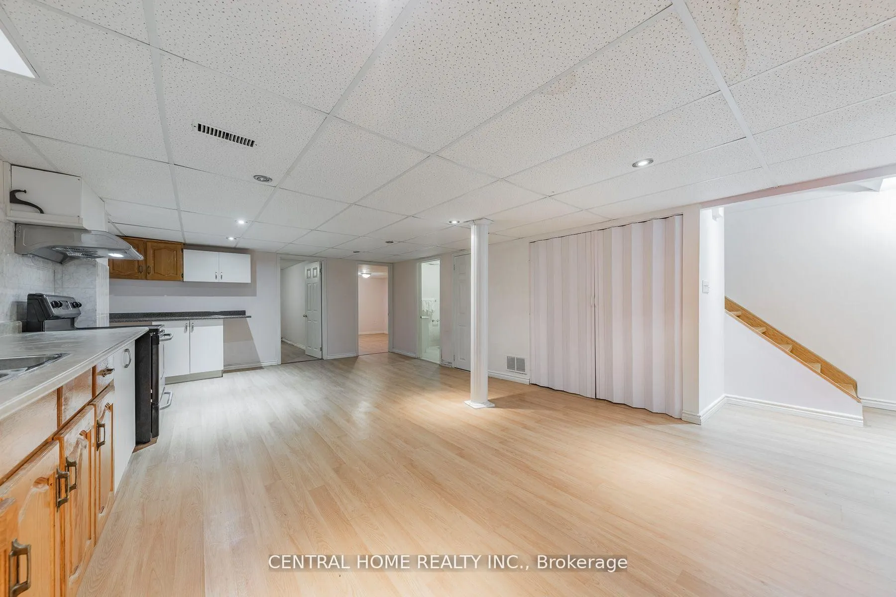 Photo 3 of Unit Bsmt, 90 Stather Crescent, Markham, Milliken Mills East — HOMEH