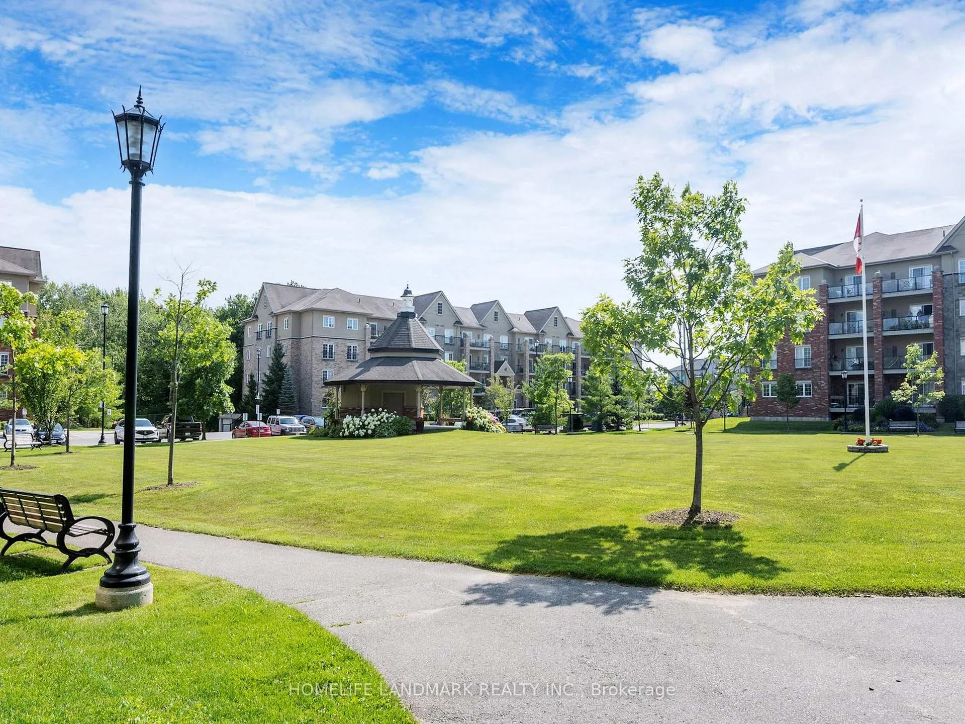 Photo 30 of Unit 7, 47 Ferndale Drive S, Barrie, Ardagh — HOMEH