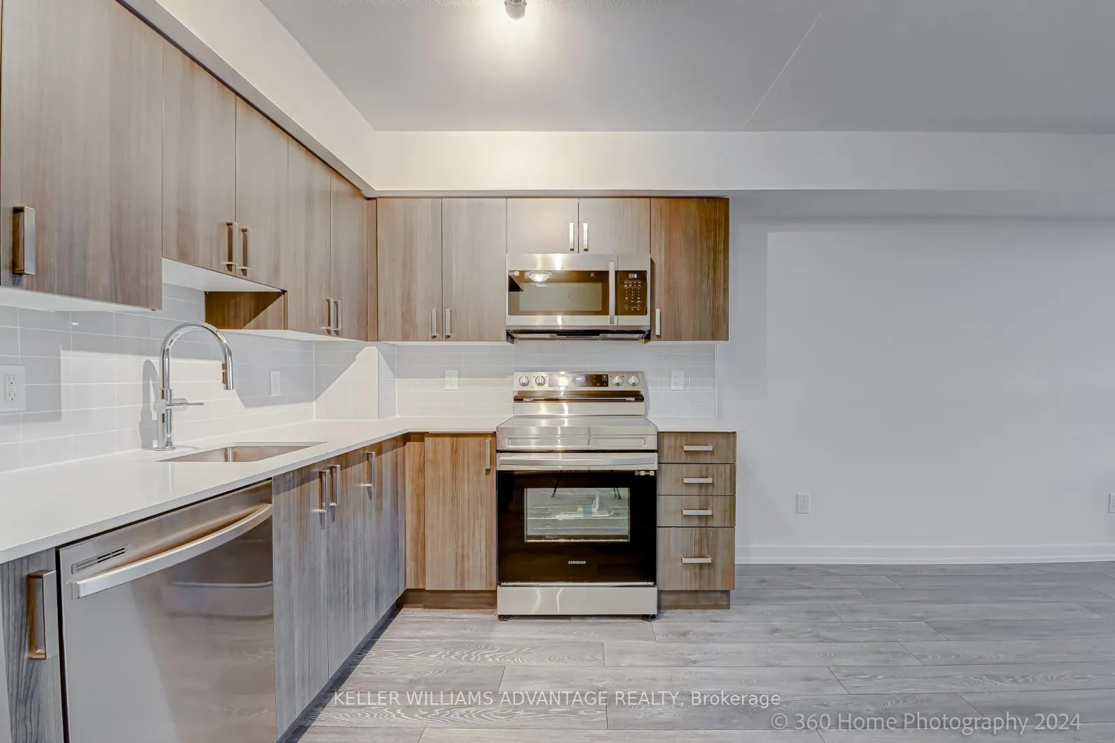 Photo 14 of Unit 1311, 1455 Celebration Drive, Pickering, Bay Ridges — HOMEH