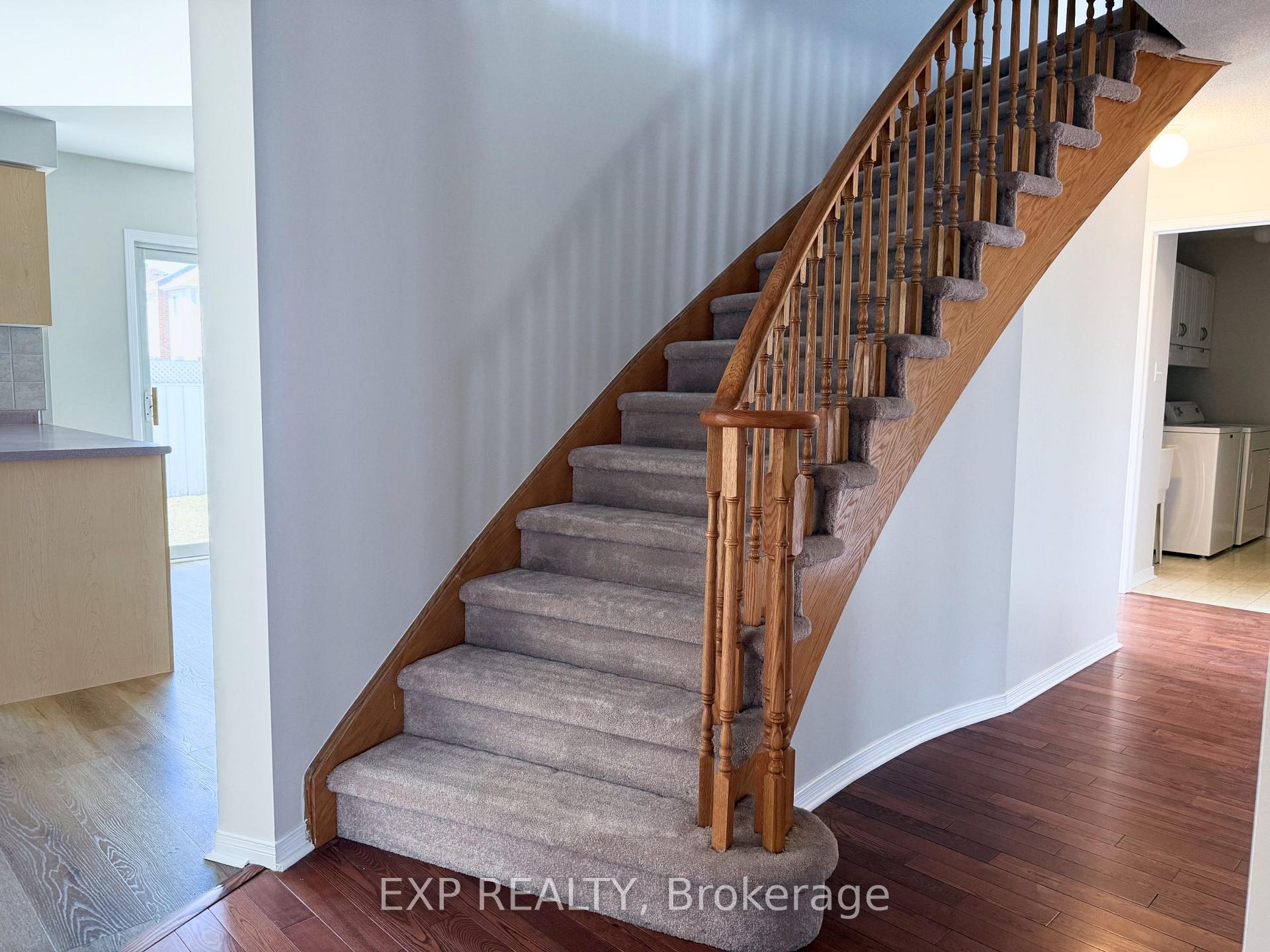 Photo 21 of 58 Greenhalf Drive, Ajax, South East — HOMEH
