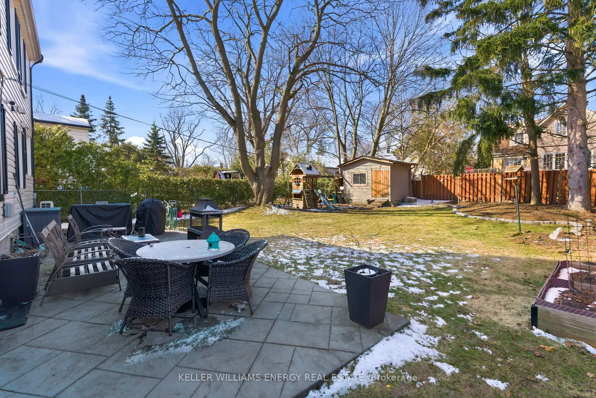 Photo 43 of 748 Mary Street N, Oshawa, Centennial — HOMEH