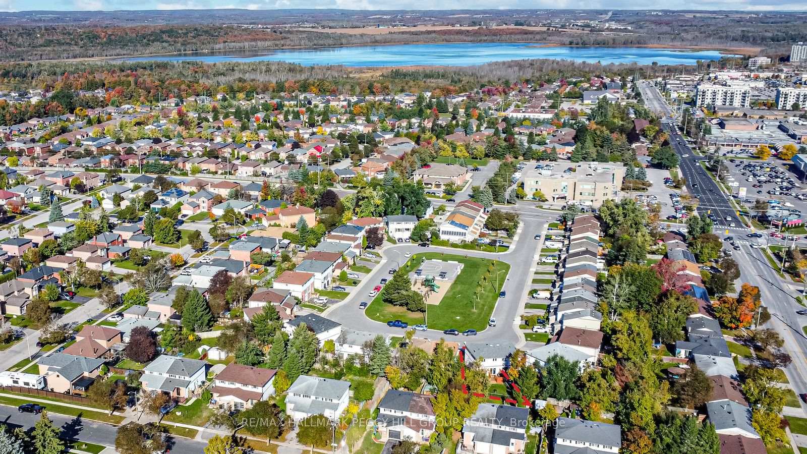 Photo 13 of 51 Robin Court, Barrie, Cundles East — HOMEH