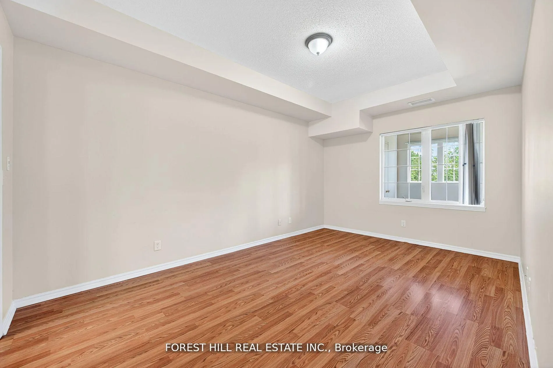 Photo 18 of Unit 308, 9451 Jane Street, Vaughan, Maple — HOMEH