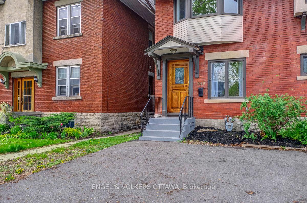 Photo 2 of 249 First Avenue, Ottawa, Glebe — HOMEH
