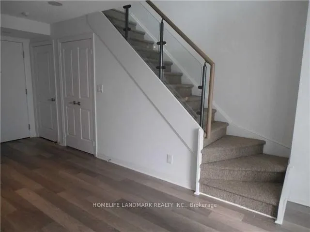 Photo 5 of Unit 319, 2015 Sheppard Avenue E, North York, Henry Farm — HOMEH