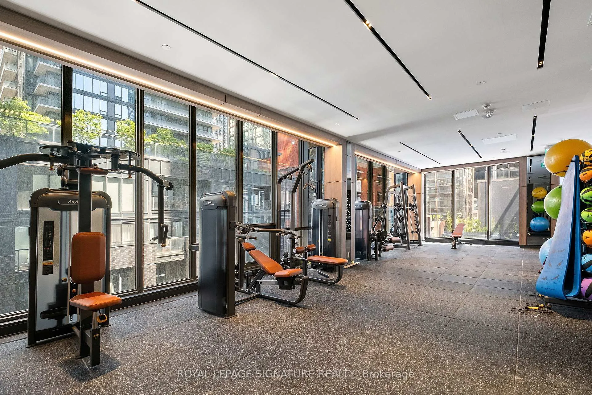 Photo 14 of Unit 4607, 55 Mercer Street, Toronto, Waterfront Communities — HOMEH