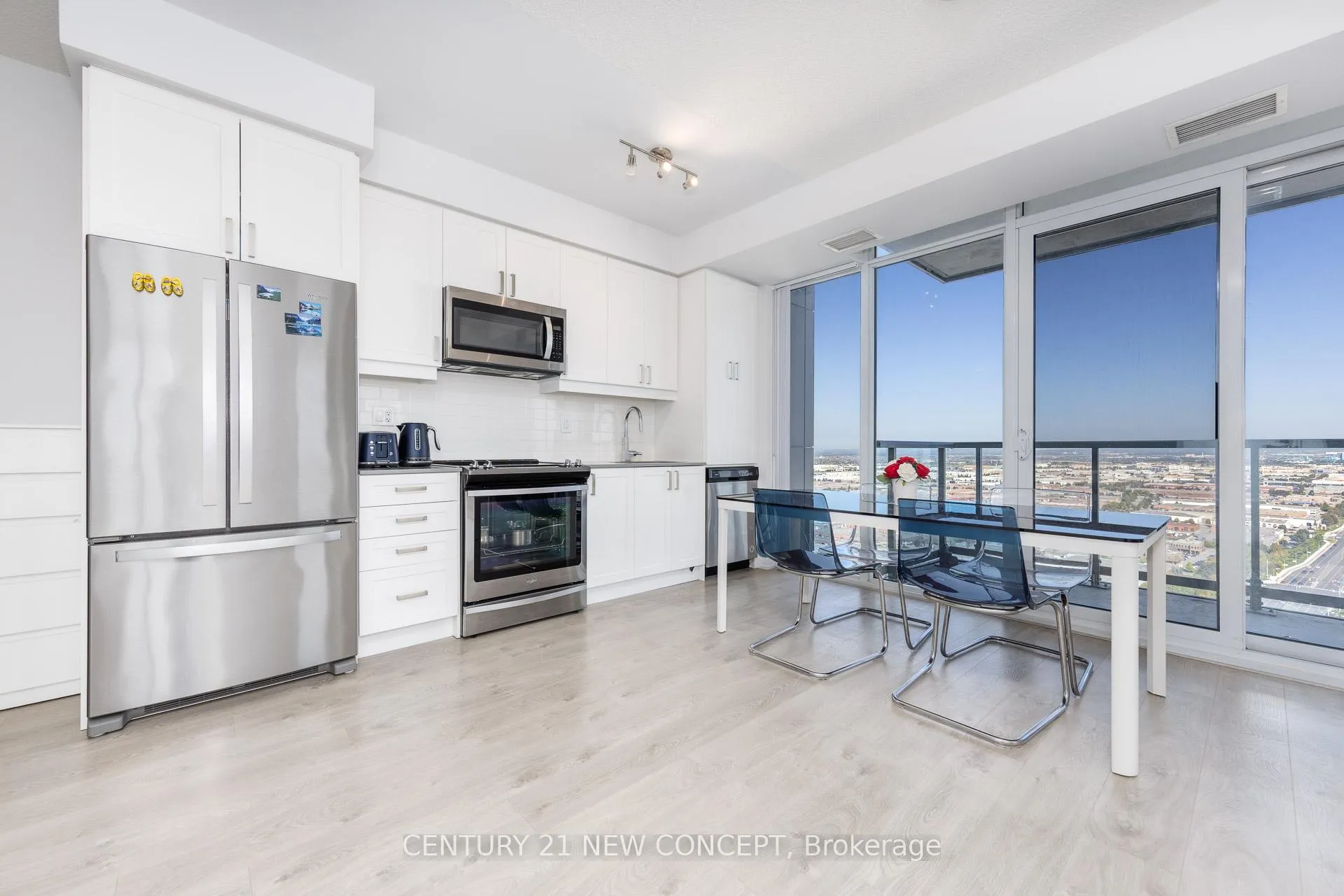 Photo 3 of Unit 3415, 7895 Jane Street, Vaughan, Concord — HOMEH