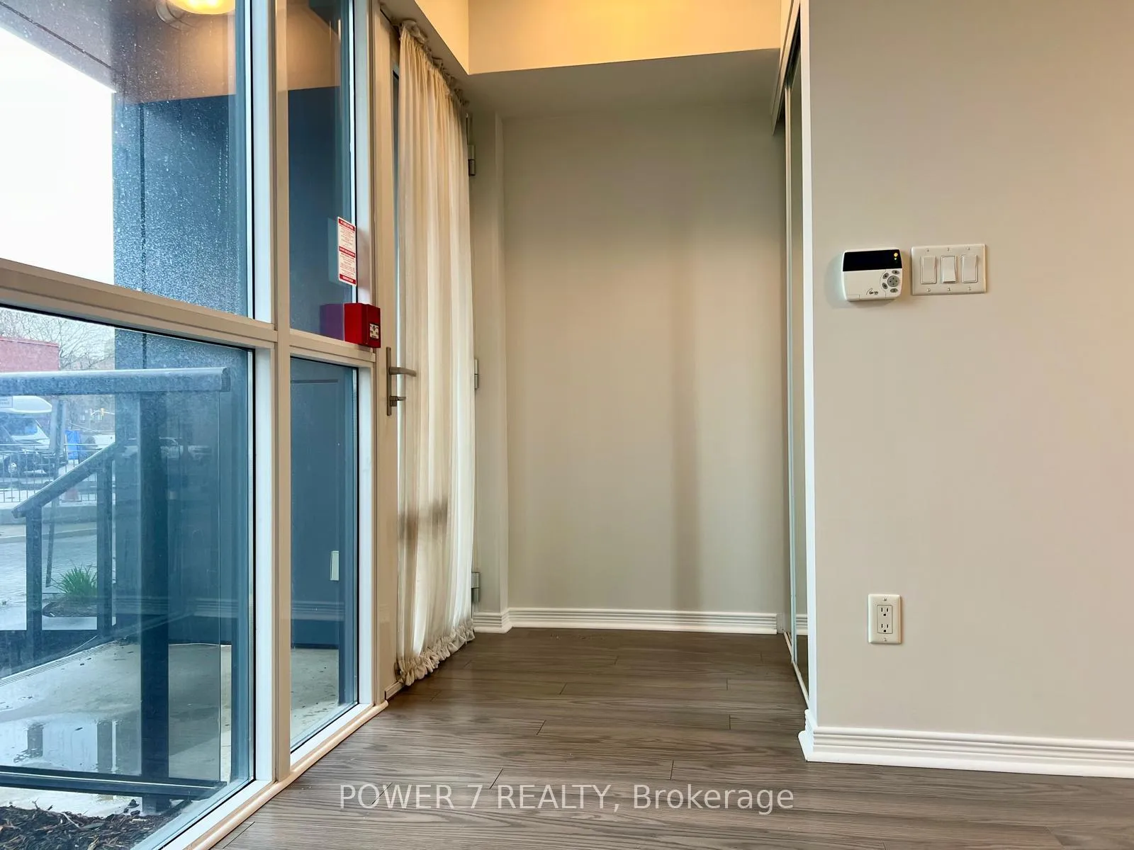 Photo 2 of Unit 102, 352 Front Street W, Toronto, Waterfront Communities — HOMEH
