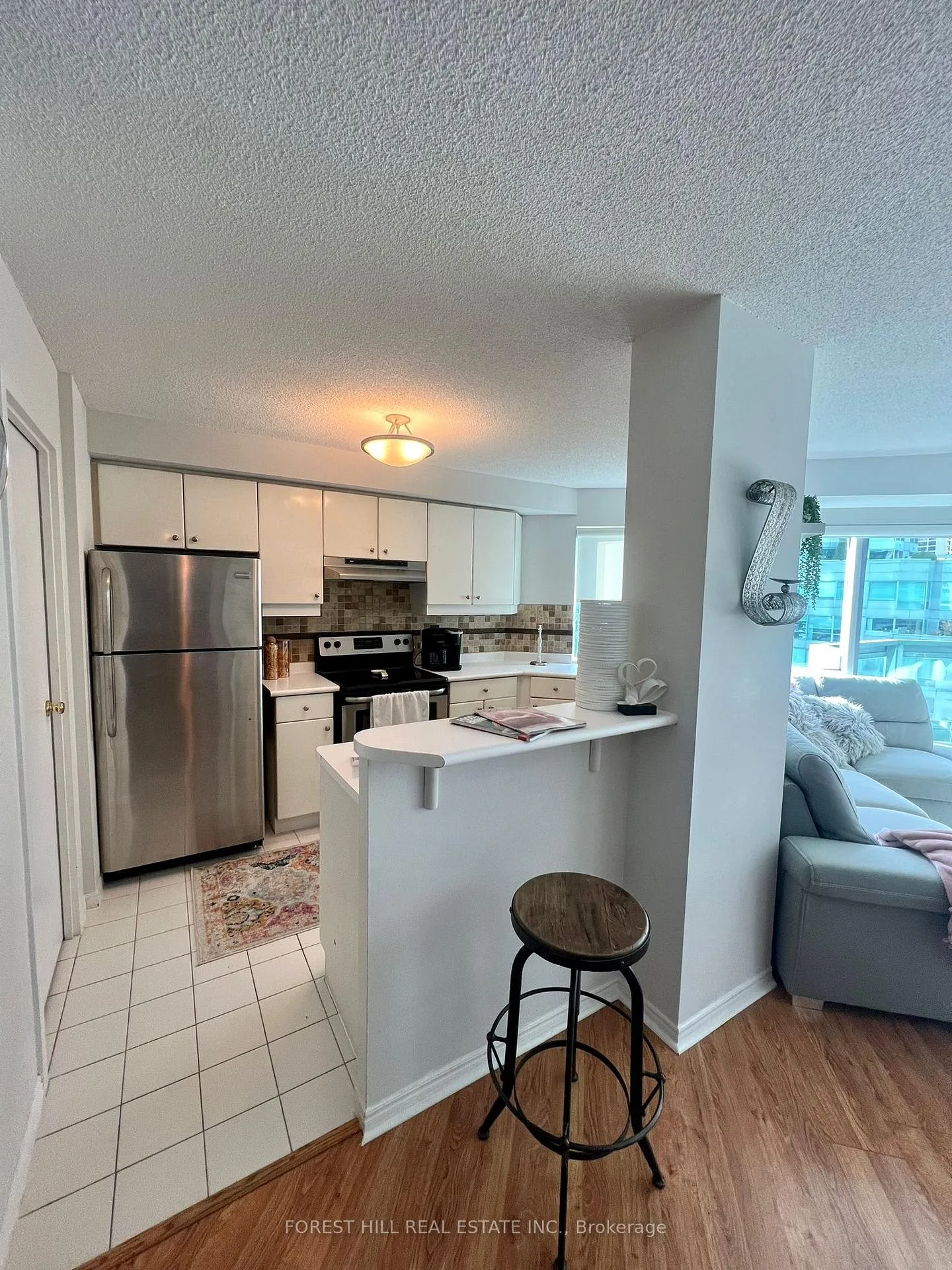 Photo 4 of Unit 2413, 10 Yonge Street, Toronto, Waterfront Communities — HOMEH