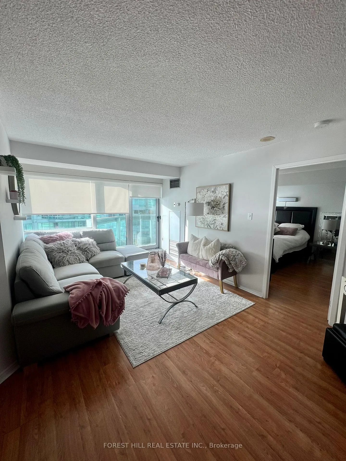 Photo 6 of Unit 2413, 10 Yonge Street, Toronto, Waterfront Communities — HOMEH