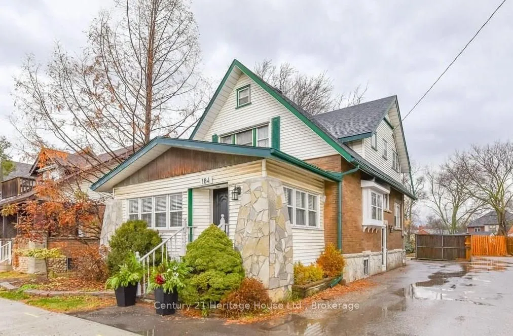 Photo 3 of 184 Weber Street E, Kitchener — HOMEH