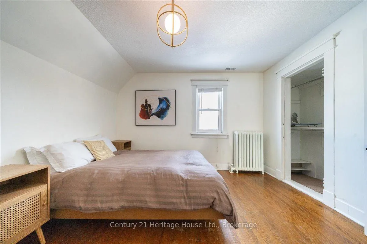 Photo 23 of 184 Weber Street E, Kitchener — HOMEH