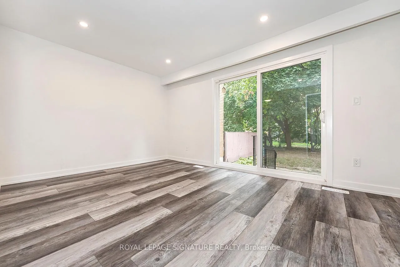 Photo 21 of 76 Woodman Drive N, Hamilton, Kentley — HOMEH