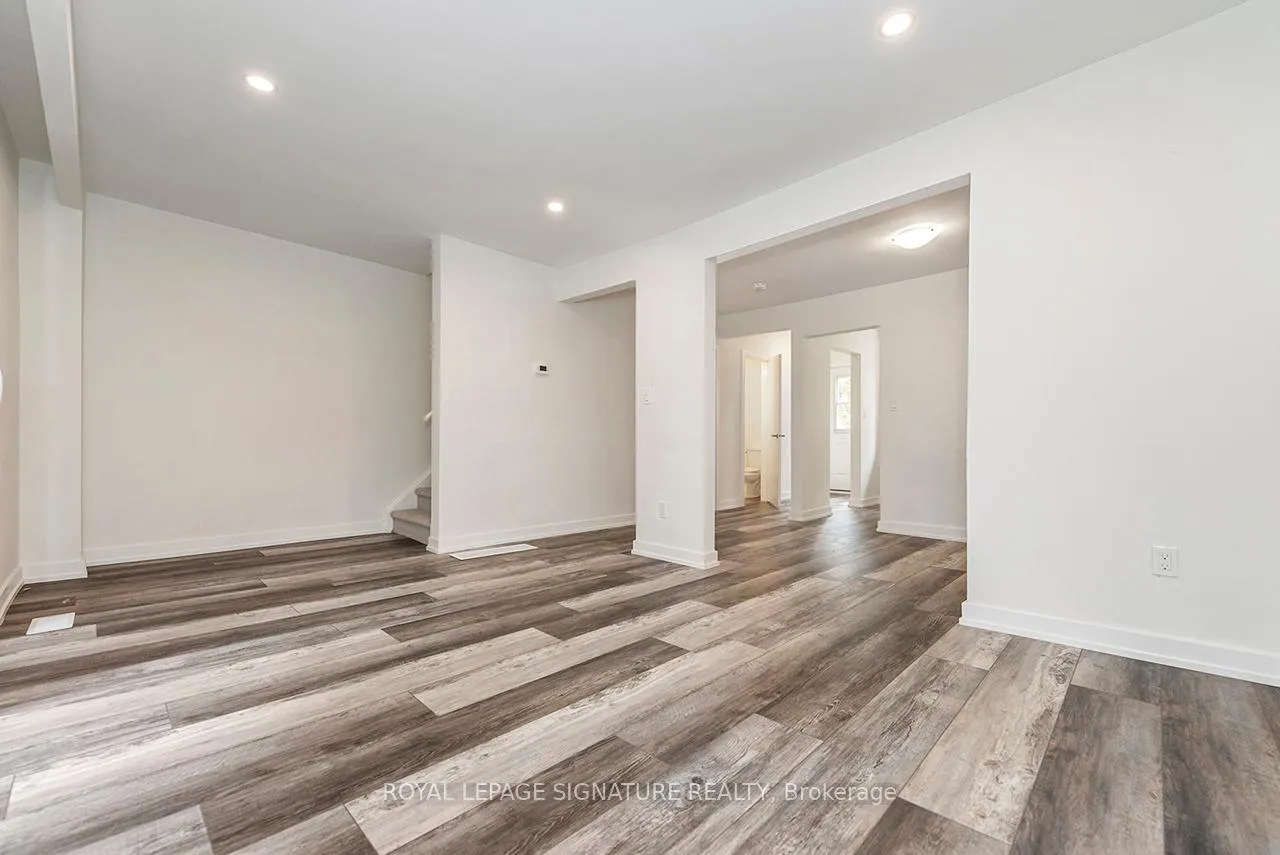 Photo 23 of 76 Woodman Drive N, Hamilton, Kentley — HOMEH