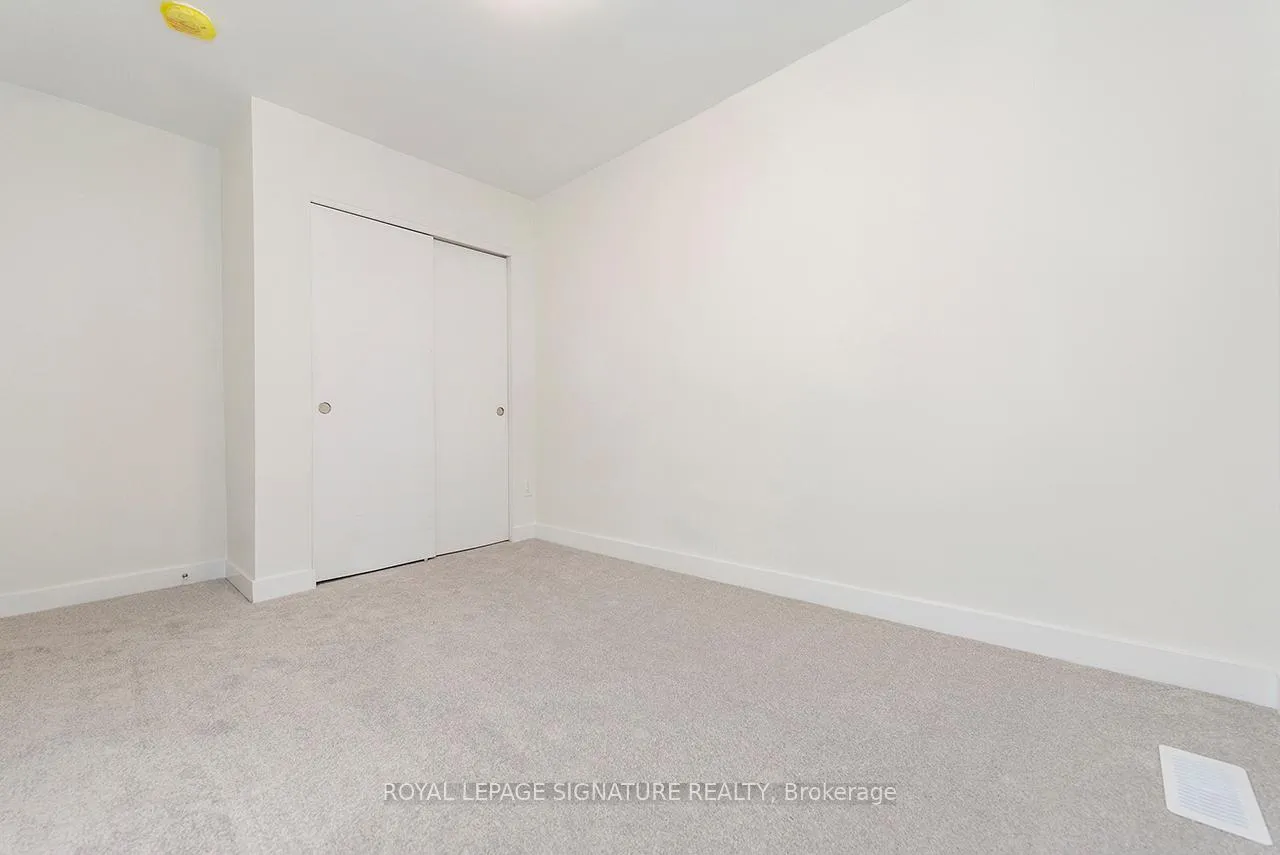 Photo 34 of 76 Woodman Drive N, Hamilton, Kentley — HOMEH