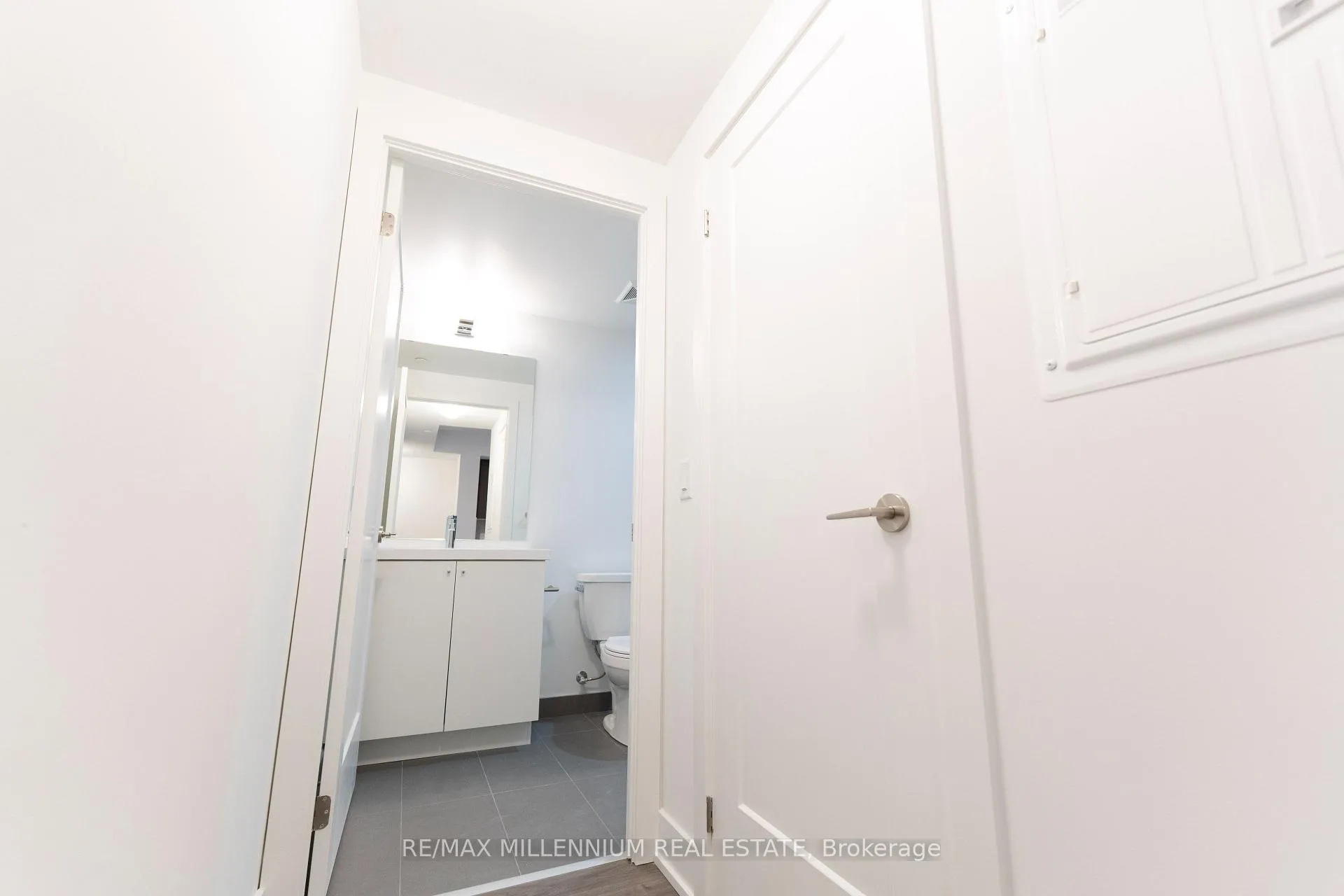 Photo 10 of Unit 1540, 2545 Simcoe Street N, Oshawa, Windfields — HOMEH
