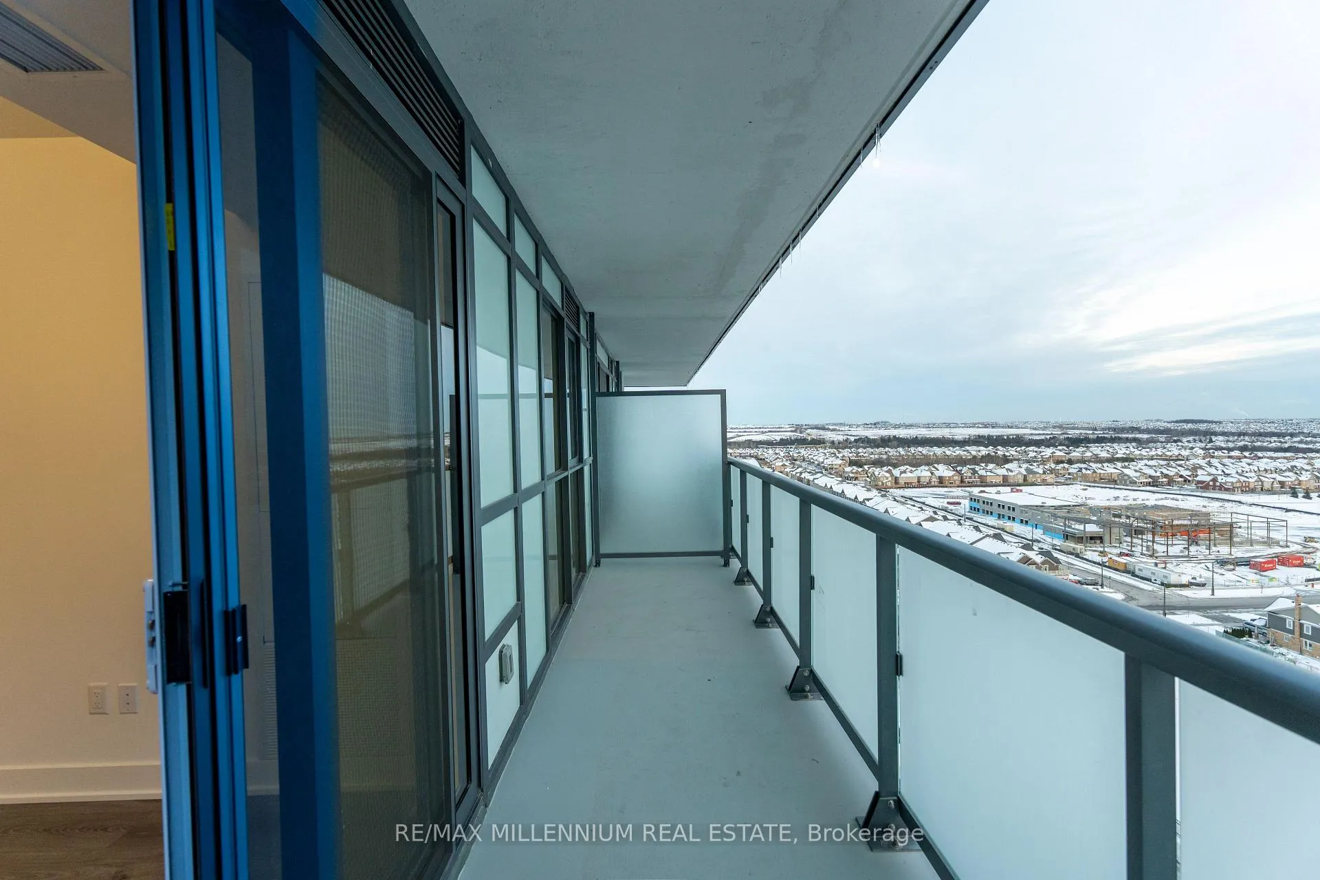 Photo 17 of Unit 1540, 2545 Simcoe Street N, Oshawa, Windfields — HOMEH