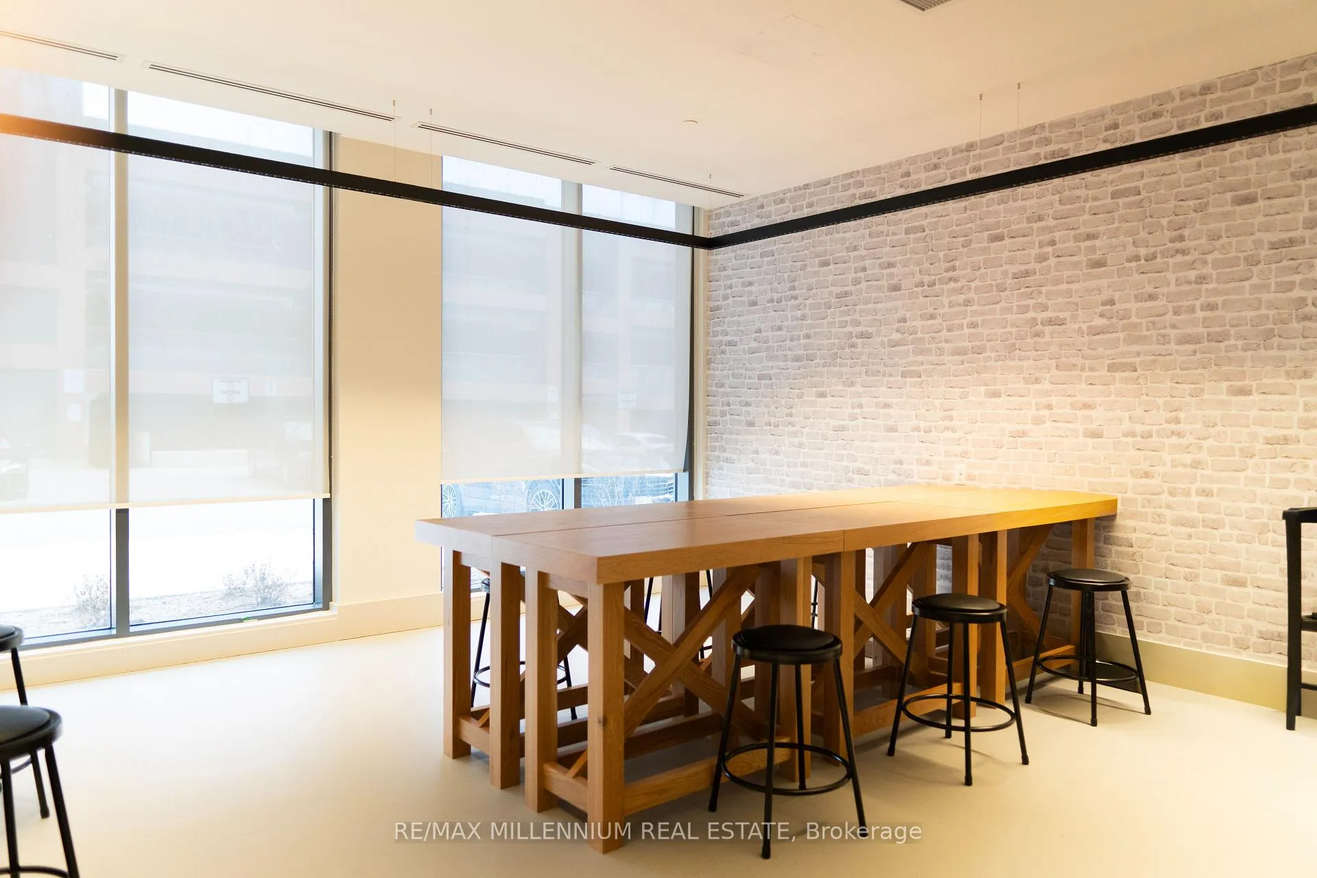 Photo 24 of Unit 1540, 2545 Simcoe Street N, Oshawa, Windfields — HOMEH