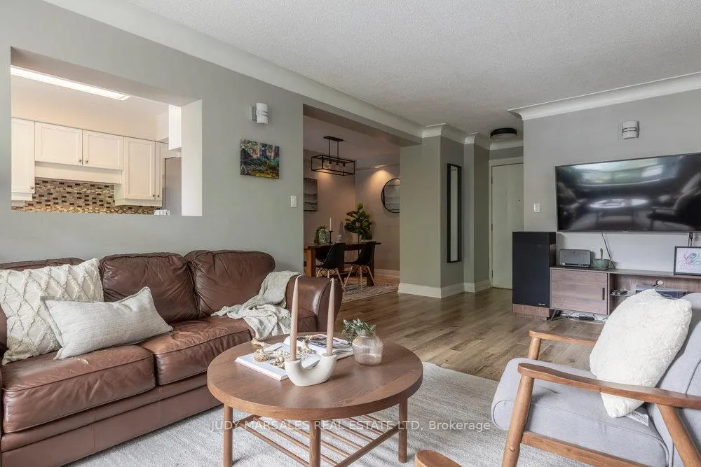 Photo 10 of Unit 304, 174 Herkimer Street, Hamilton, Durand — HOMEH