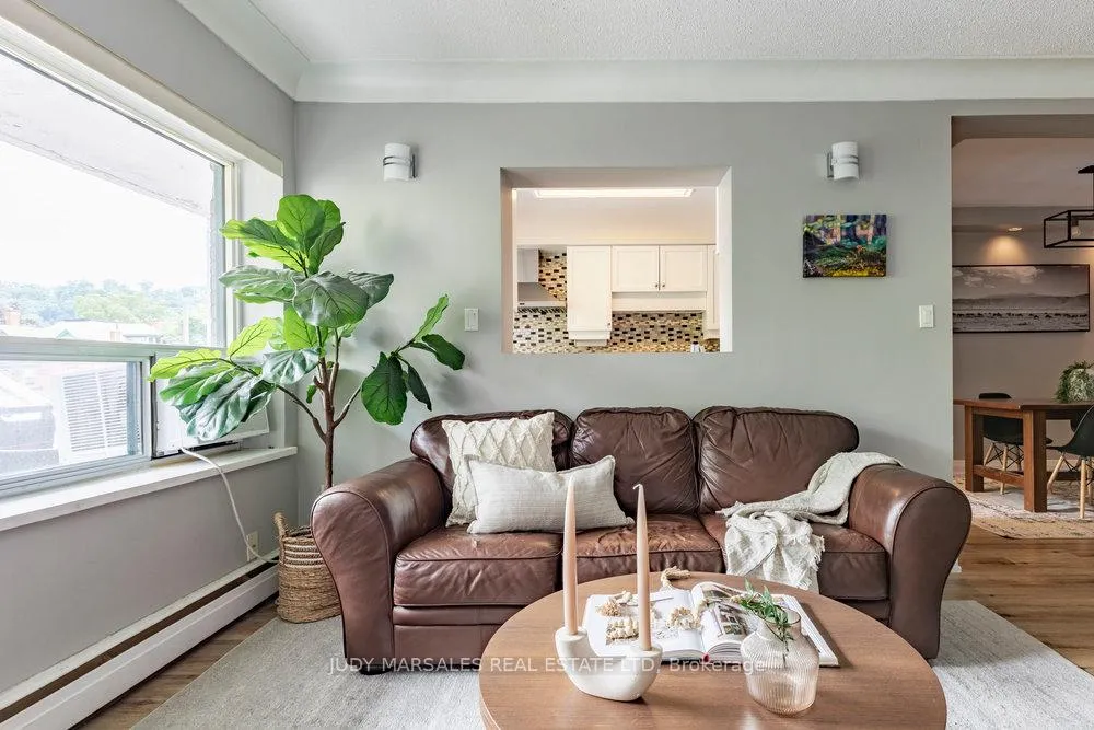 Photo 12 of Unit 304, 174 Herkimer Street, Hamilton, Durand — HOMEH