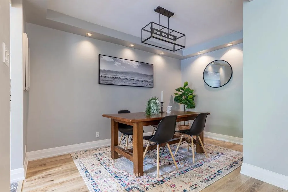 Photo 15 of Unit 304, 174 Herkimer Street, Hamilton, Durand — HOMEH